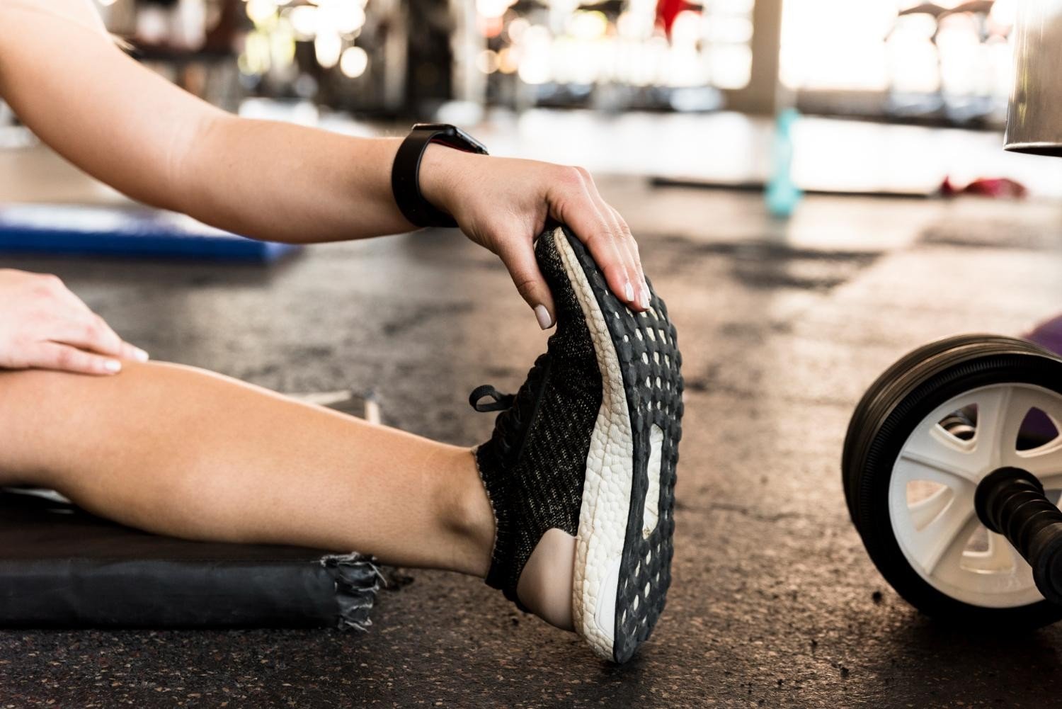 Why Weightlifting Shoes Matter for Stability During Heavy Lifts