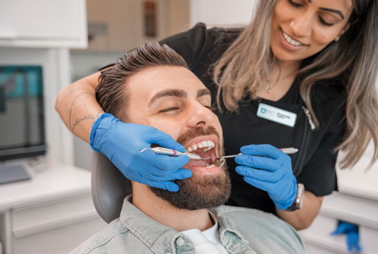 How to Choose an Implant Dentist in Tysons, VA: Questions That Matter